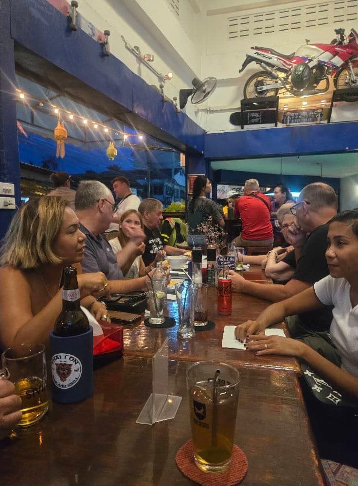 Packed at Thai 1 On